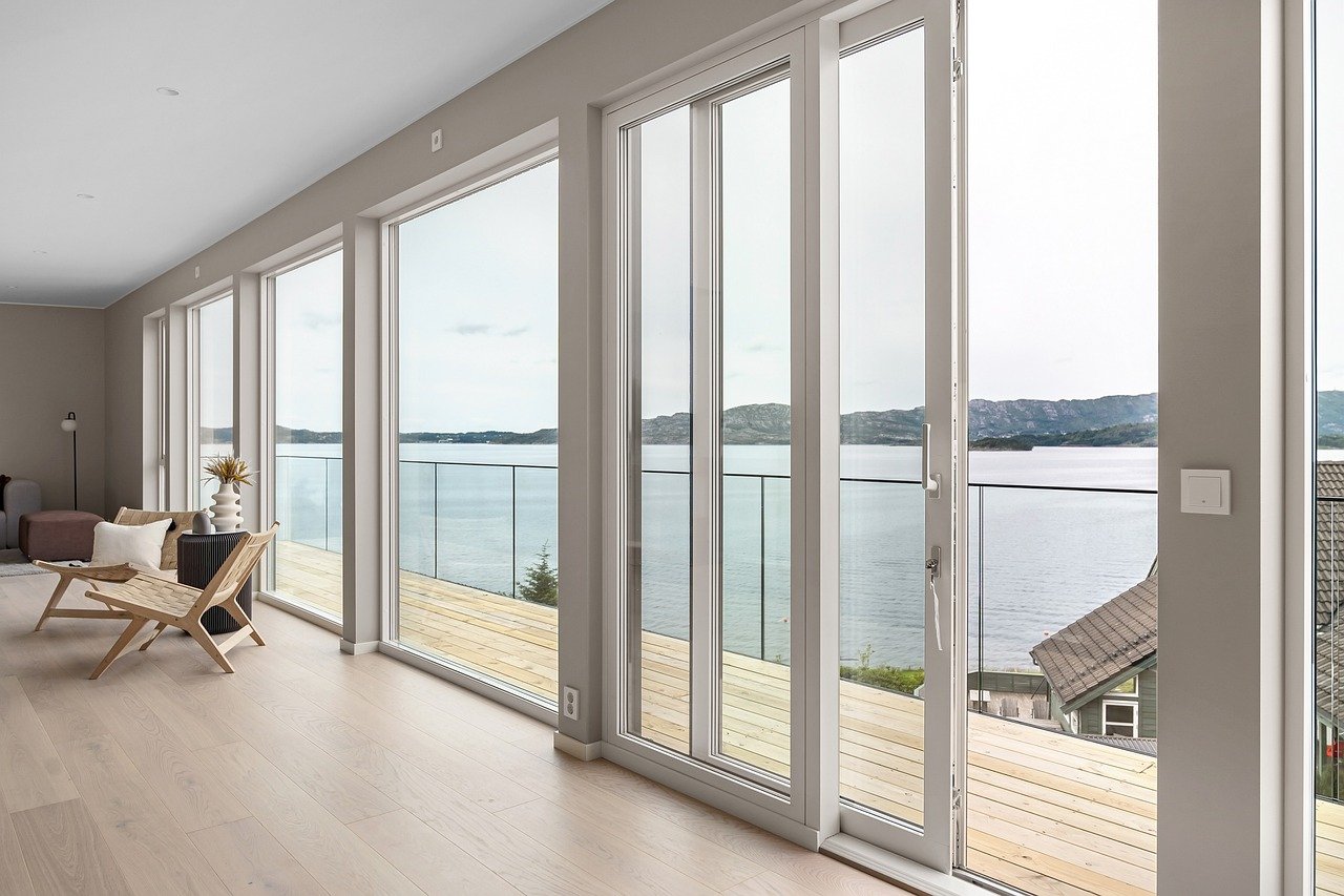 Wybór odpowiednich drzwi do nowoczesnych przestrzeni